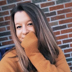 Meet your Posher, Samantha